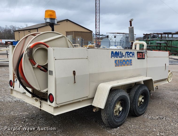 image for item HK9410 1988 Aquatech EJ-600E  sewer jetter trailer