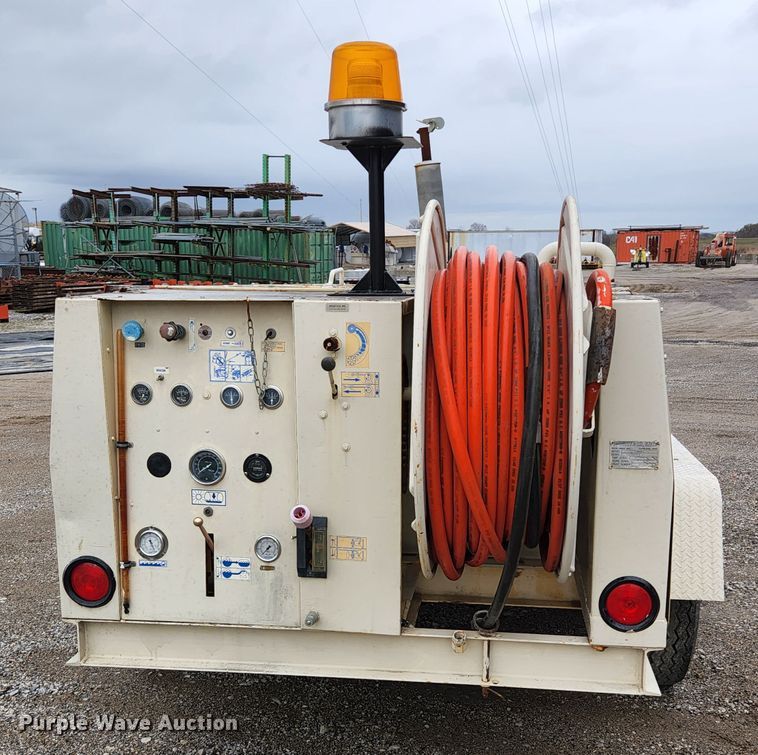 image for item HK9410 1988 Aquatech EJ-600E  sewer jetter trailer