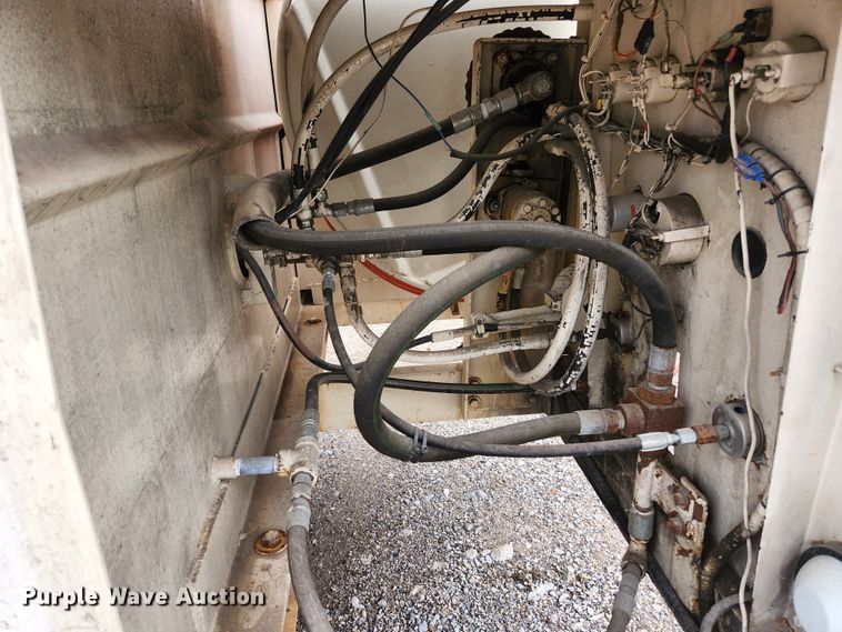 image for item HK9410 1988 Aquatech EJ-600E  sewer jetter trailer