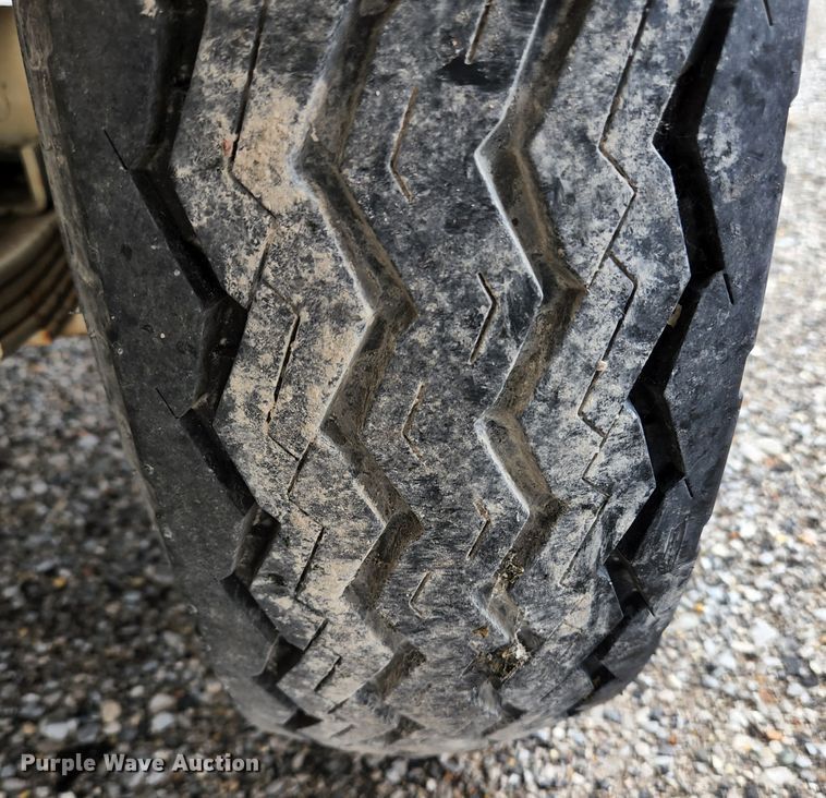 image for item HK9410 1988 Aquatech EJ-600E  sewer jetter trailer