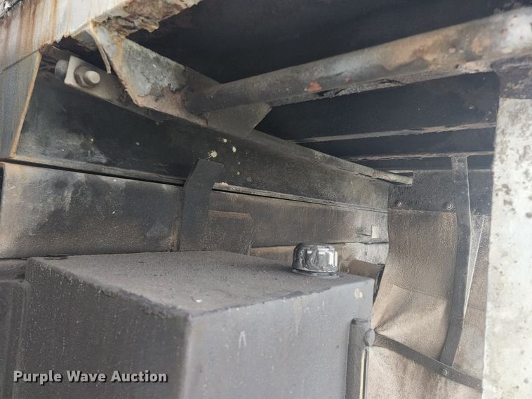 image for item HK9420 2003 Ford F650 Super Duty  dump truck
