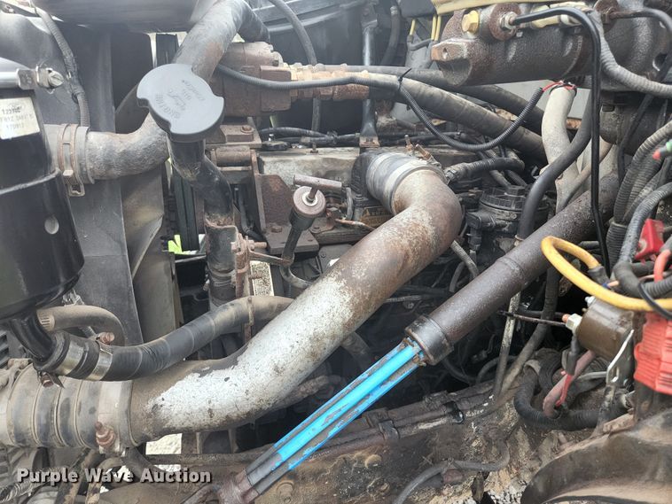 image for item HK9420 2003 Ford F650 Super Duty  dump truck