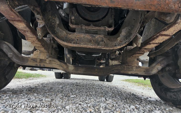 image for item HK9420 2003 Ford F650 Super Duty  dump truck