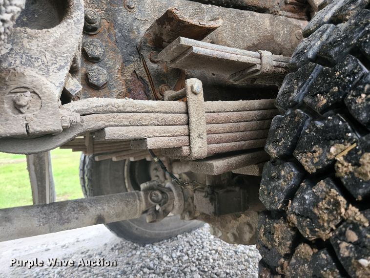 image for item HK9420 2003 Ford F650 Super Duty  dump truck