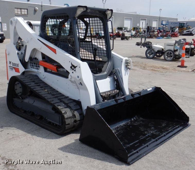 image for item HK9456 2016 Bobcat T650  tracked skid steer loader
