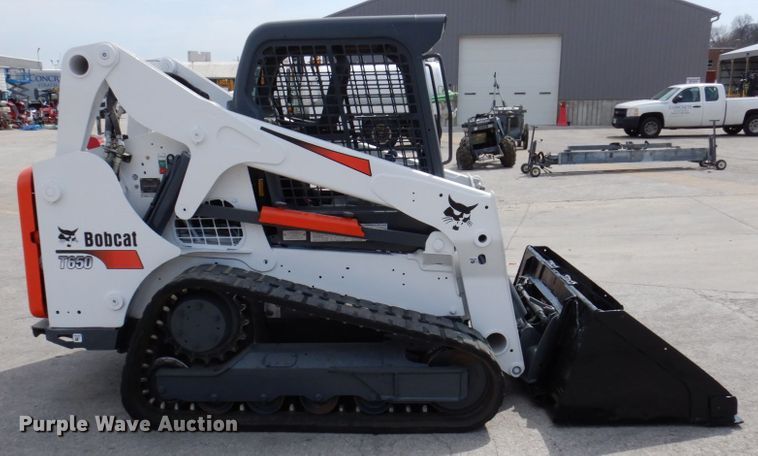 image for item HK9456 2016 Bobcat T650  tracked skid steer loader