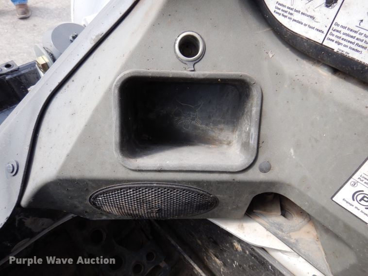 image for item HK9456 2016 Bobcat T650  tracked skid steer loader