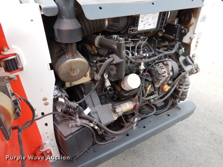 image for item HK9456 2016 Bobcat T650  tracked skid steer loader