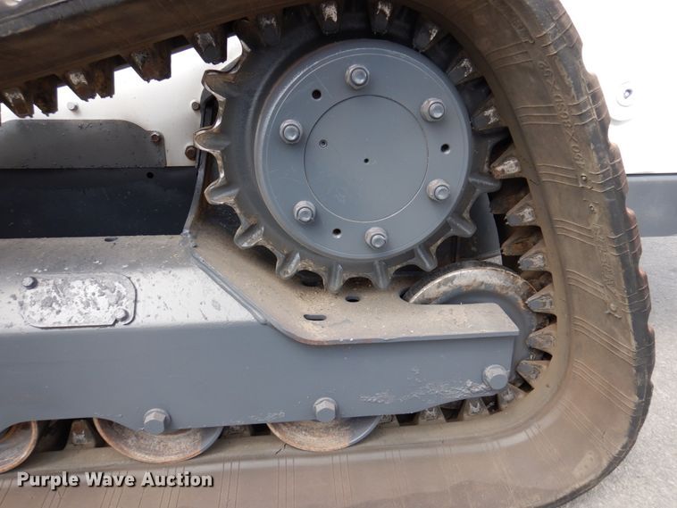 image for item HK9456 2016 Bobcat T650  tracked skid steer loader