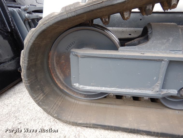 image for item HK9456 2016 Bobcat T650  tracked skid steer loader