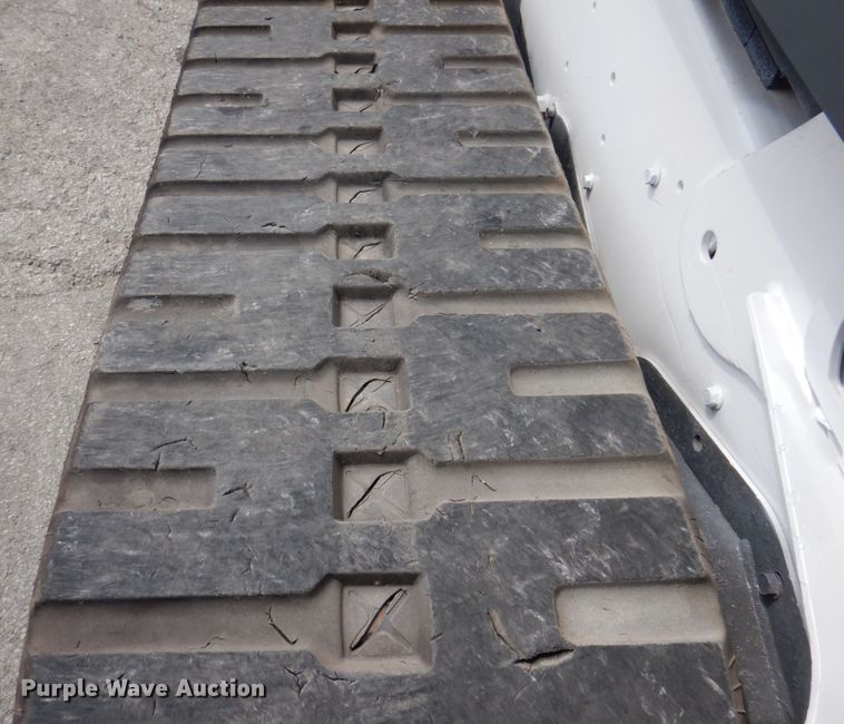 image for item HK9456 2016 Bobcat T650  tracked skid steer loader