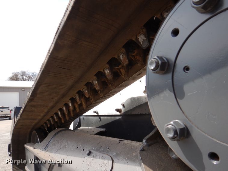 image for item HK9456 2016 Bobcat T650  tracked skid steer loader