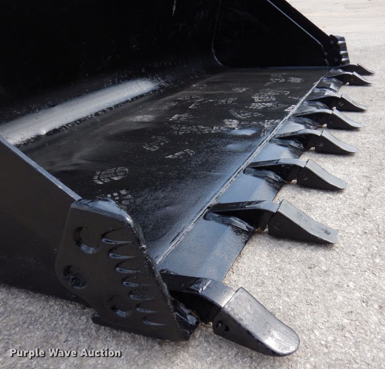 image for item HK9457 2016 Bobcat T650  tracked skid steer loader