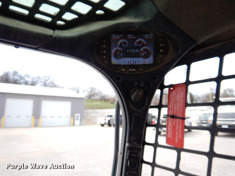 image for item HK9457 2016 Bobcat T650  tracked skid steer loader