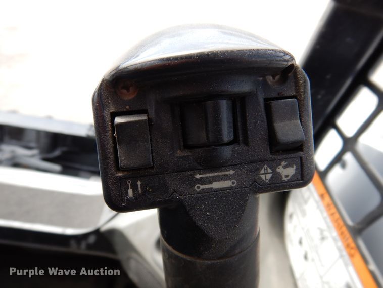 image for item HK9457 2016 Bobcat T650  tracked skid steer loader