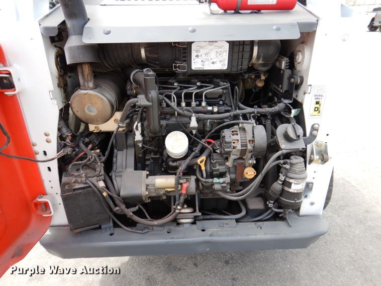 image for item HK9457 2016 Bobcat T650  tracked skid steer loader