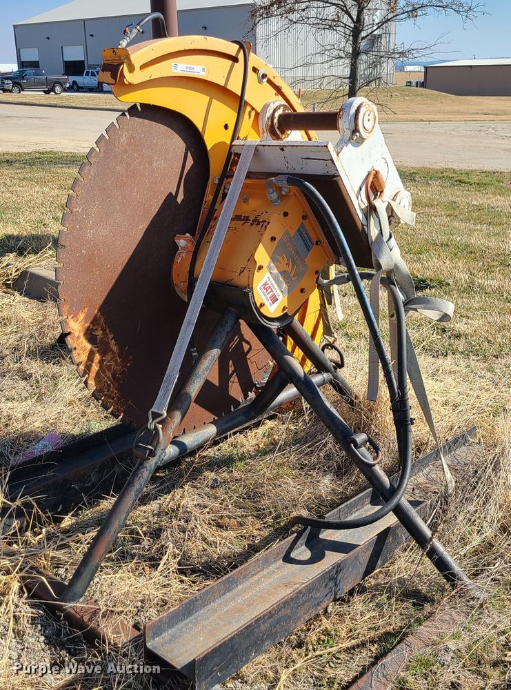 image for item IF9359 Echidna  excavator concrete saw