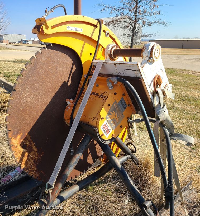 image for item IF9359 Echidna  excavator concrete saw