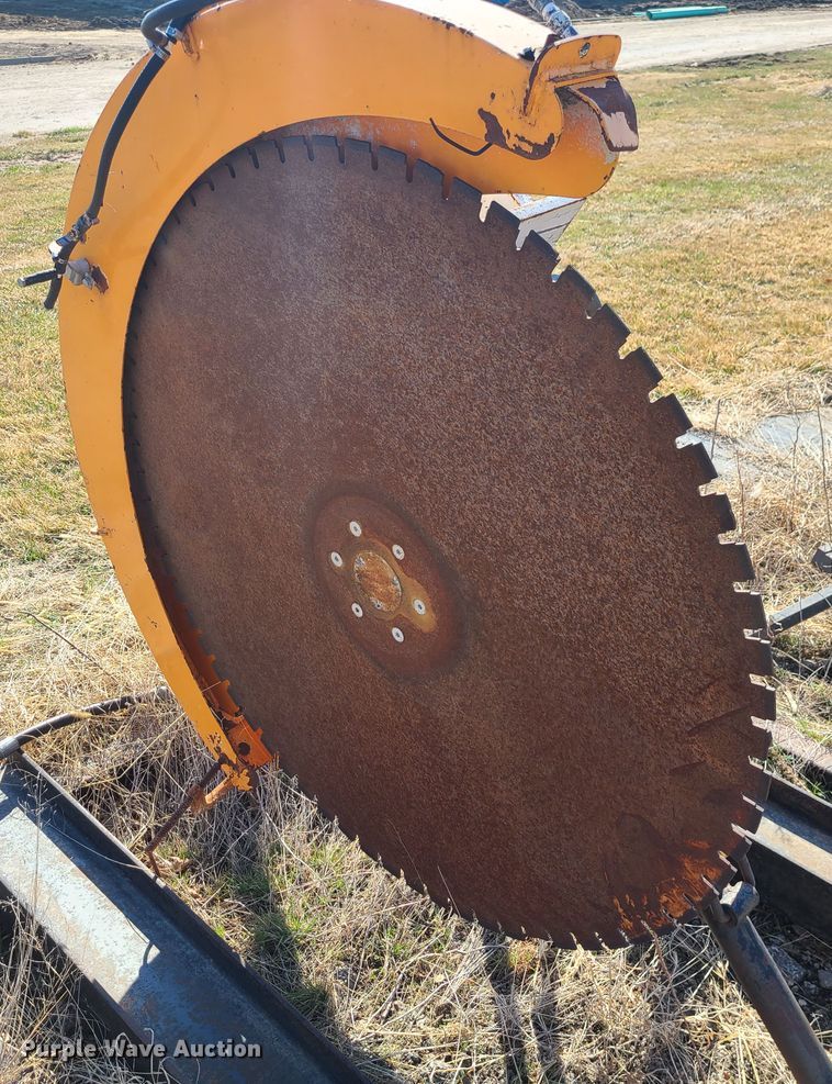 image for item IF9359 Echidna  excavator concrete saw
