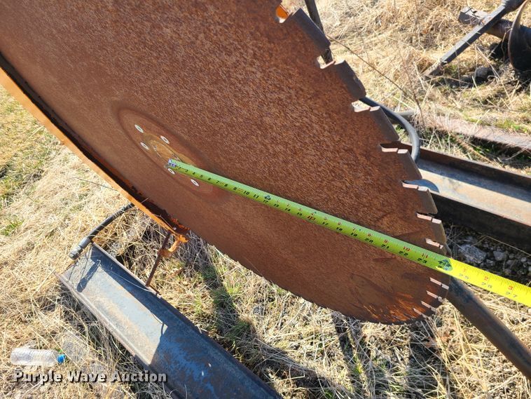 image for item IF9359 Echidna  excavator concrete saw