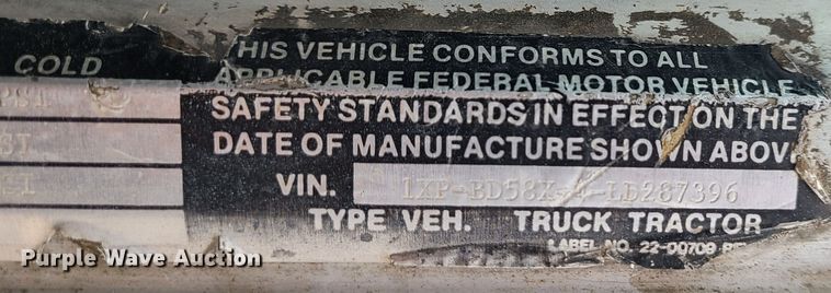 image for item IF9375 1990 Peterbilt 375  dump truck