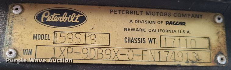 image for item IF9377 1985 Peterbilt 359  dump truck