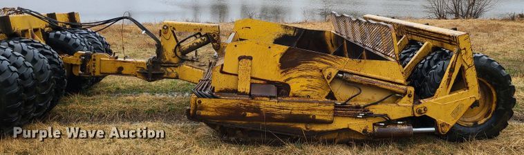 image for item IF9379 Reynolds 18C  scraper