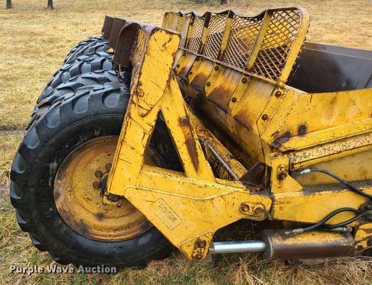 image for item IF9379 Reynolds 18C  scraper