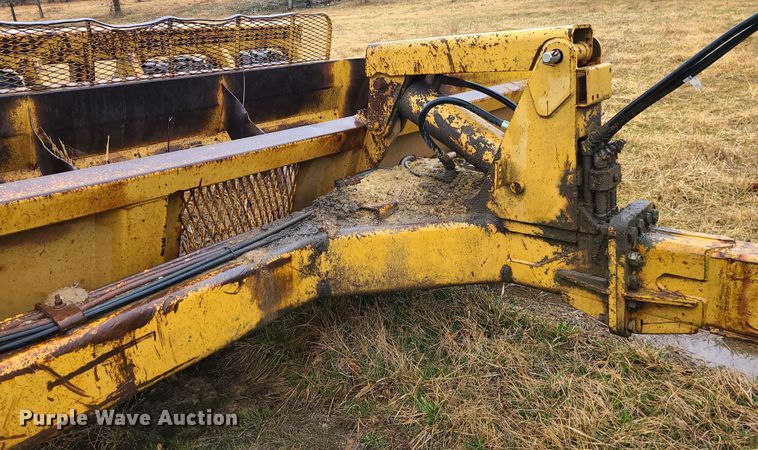 image for item IF9379 Reynolds 18C  scraper