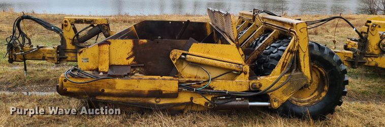 image for item IF9380 Reynolds 18C  scraper