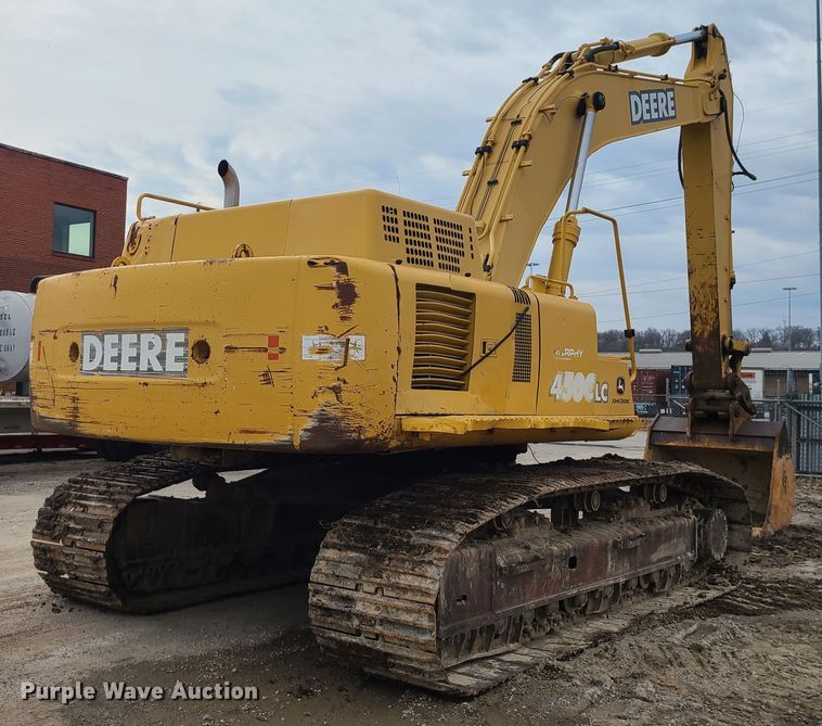 image for item IF9390 2004 John Deere 450C LC  excavator