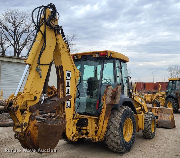 image for item IF9395 2006 John Deere 310SG  backhoe