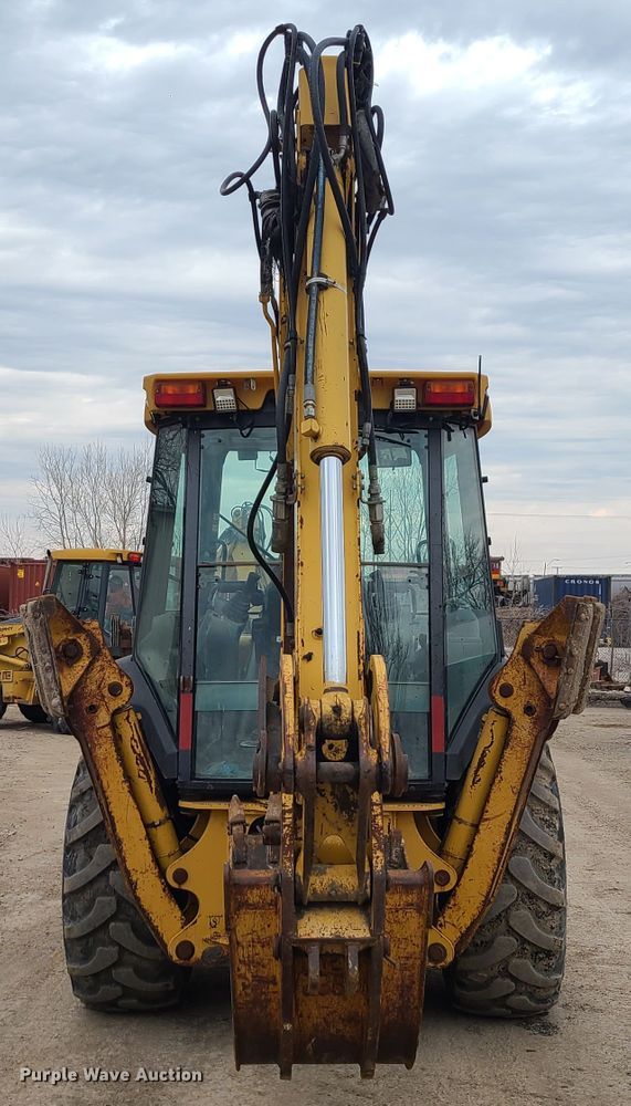 image for item IF9395 2006 John Deere 310SG  backhoe