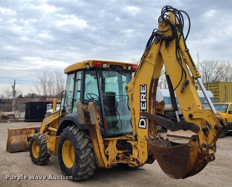 image for item IF9395 2006 John Deere 310SG  backhoe