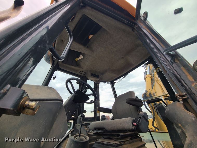 image for item IF9395 2006 John Deere 310SG  backhoe