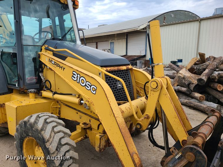 image for item IF9395 2006 John Deere 310SG  backhoe