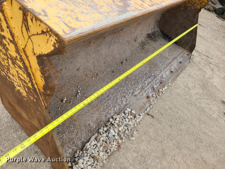 image for item IF9395 2006 John Deere 310SG  backhoe