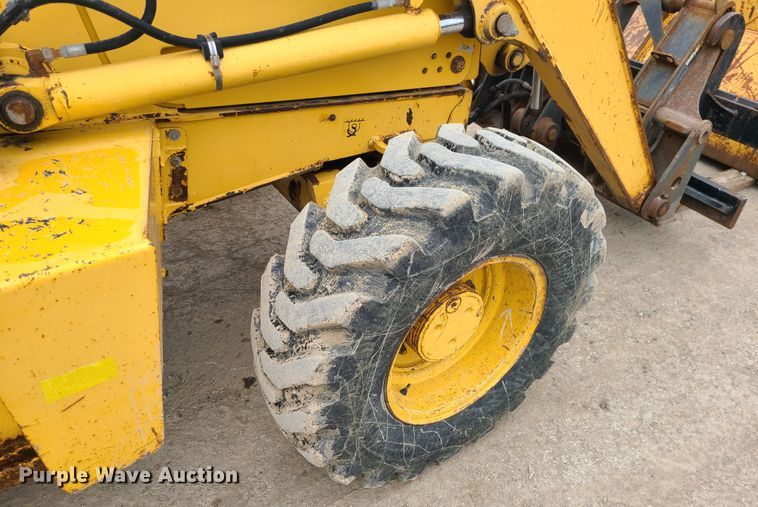 image for item IF9395 2006 John Deere 310SG  backhoe