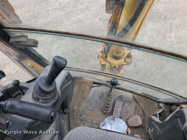 image for item IF9396 2006 John Deere 310SG  backhoe