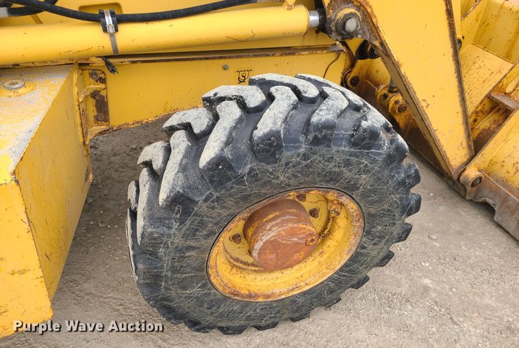 image for item IF9396 2006 John Deere 310SG  backhoe