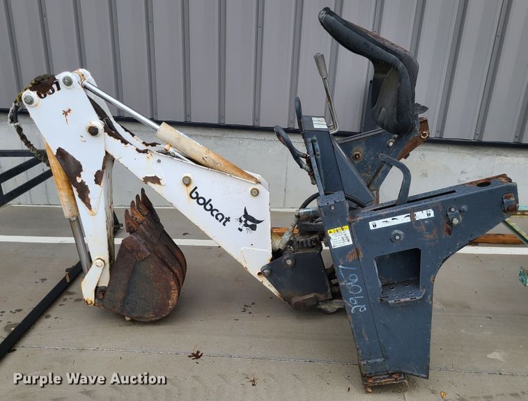 image for item IF9407 Bobcat 607 backhoe skid steer attachment