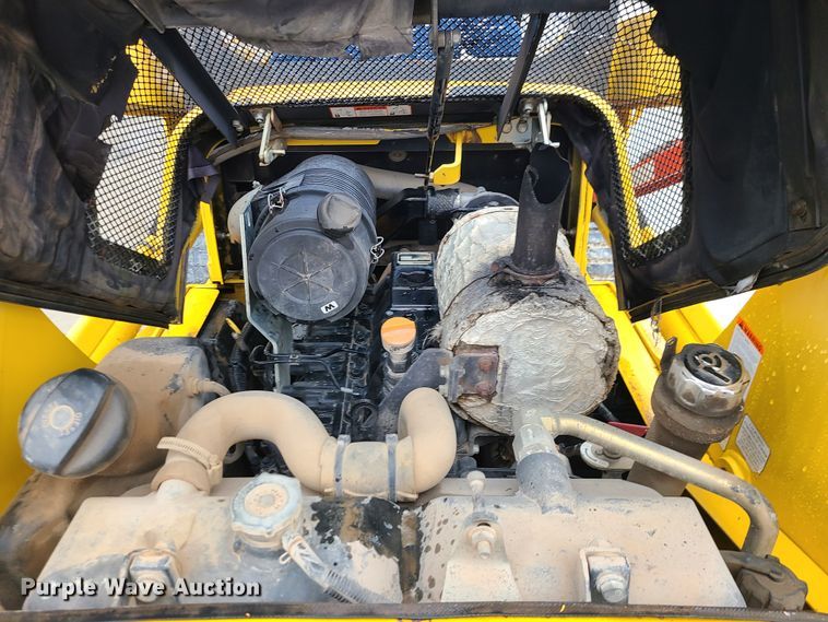 image for item IF9409 2006 Komatsu SK1020-5N  skid steer loader