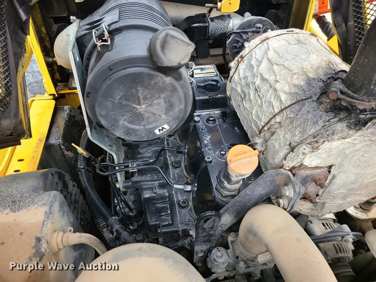 image for item IF9409 2006 Komatsu SK1020-5N  skid steer loader