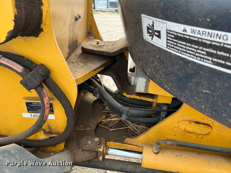 image for item IG9280 2010 John Deere 304J  wheel loader