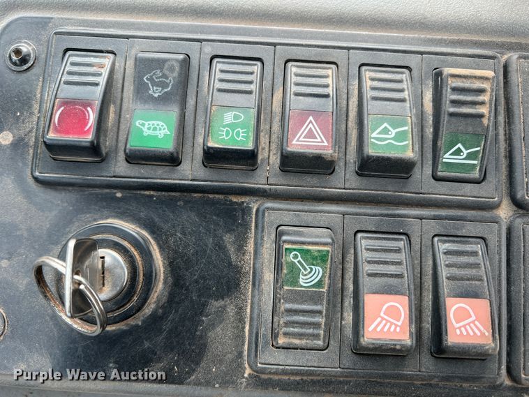 image for item IG9280 2010 John Deere 304J  wheel loader