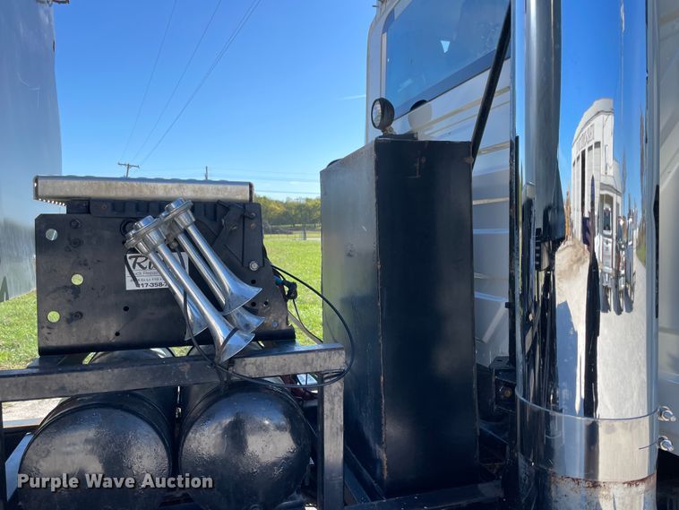 image for item II9478 2012 International ProStar  dump truck