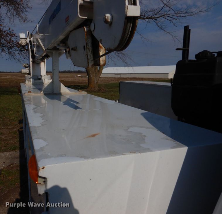 image for item IM9689 2002 Ford F550 Super Duty  utility / service truck