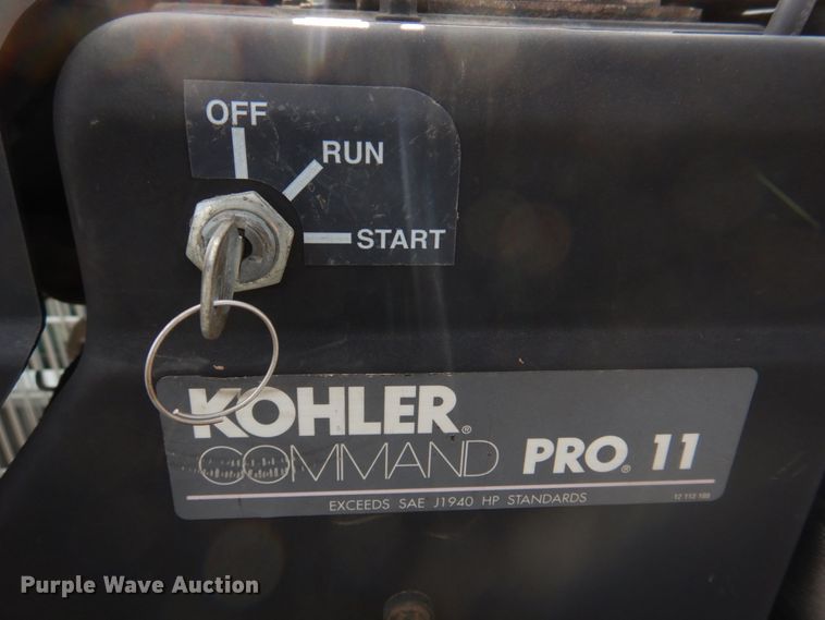 image for item IM9689 2002 Ford F550 Super Duty  utility / service truck