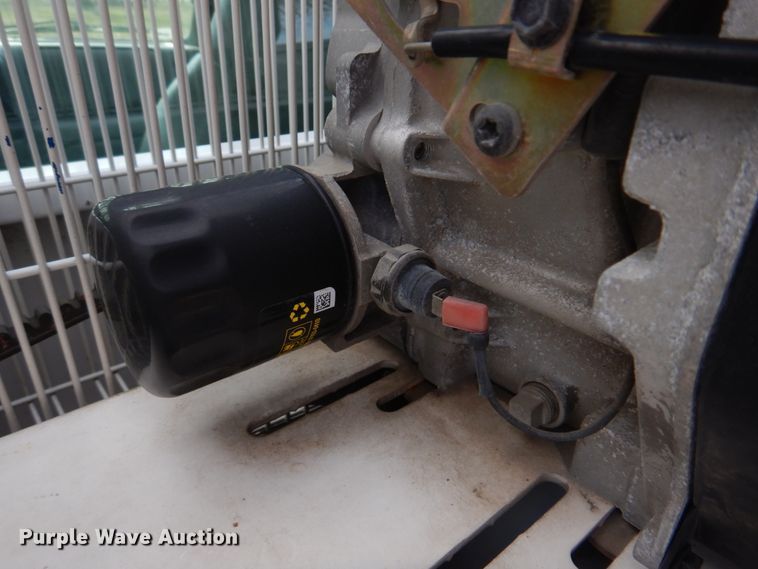 image for item IM9689 2002 Ford F550 Super Duty  utility / service truck