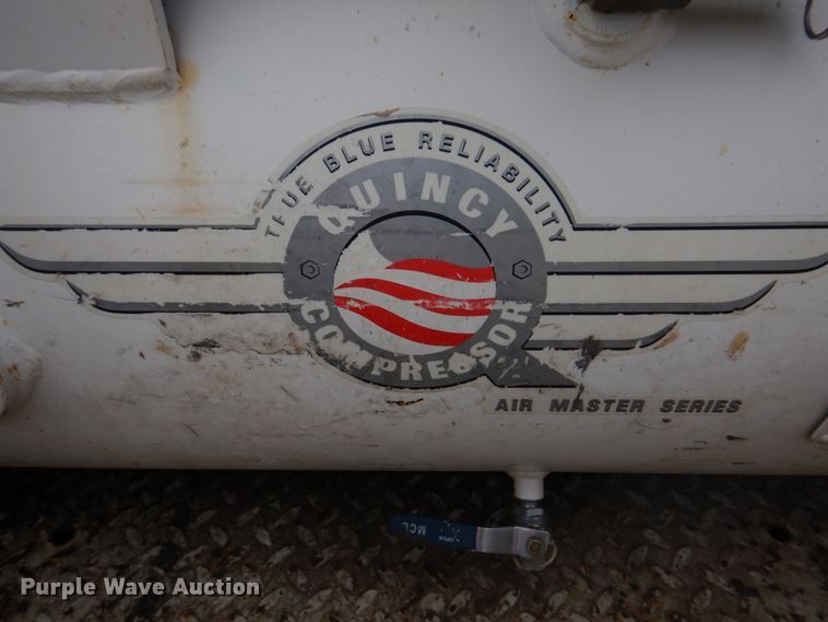 image for item IM9689 2002 Ford F550 Super Duty  utility / service truck